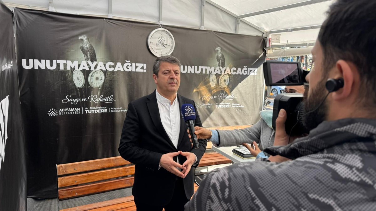 6 Şubat’ın acısı kent meydanında dijital hafızaya aktarılıyor  - Videolu Haber