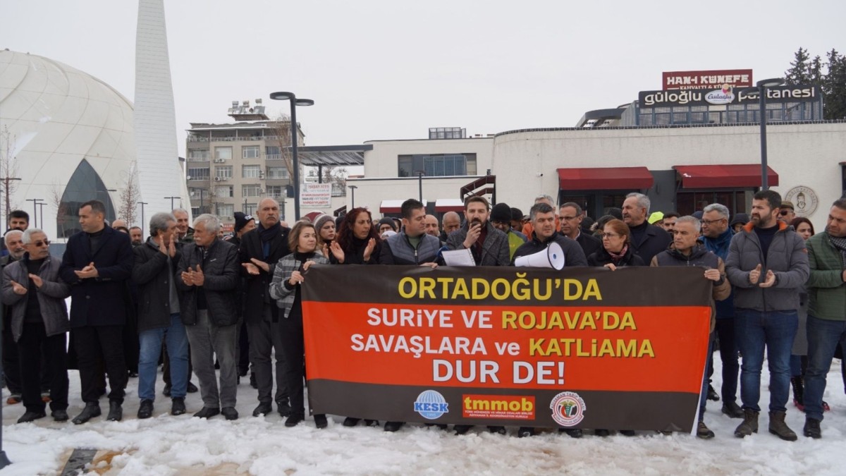 Adıyaman’da KESK, TMMOB ve TTB’den Rojava çağrısı: ‘Savaşlara ve katliamlara dur denilmeli’  - Videolu Haber