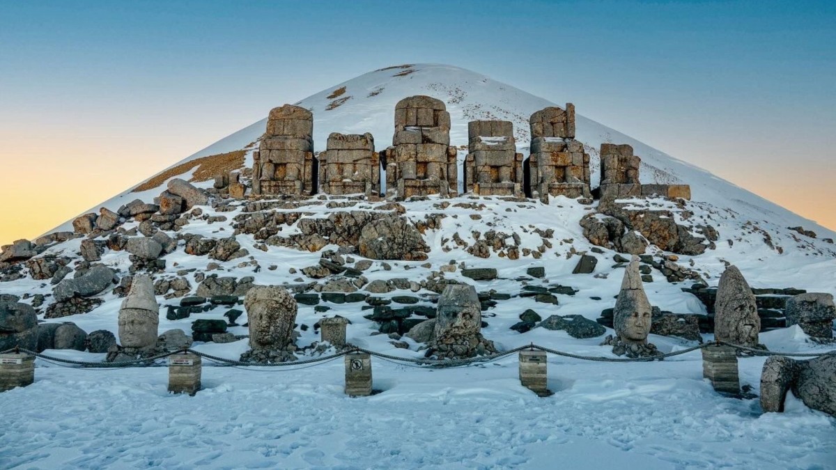 Adıyaman’da üç ilçede yoğun kar yağışı nedeniyle eğitime 1 gün ara verildi