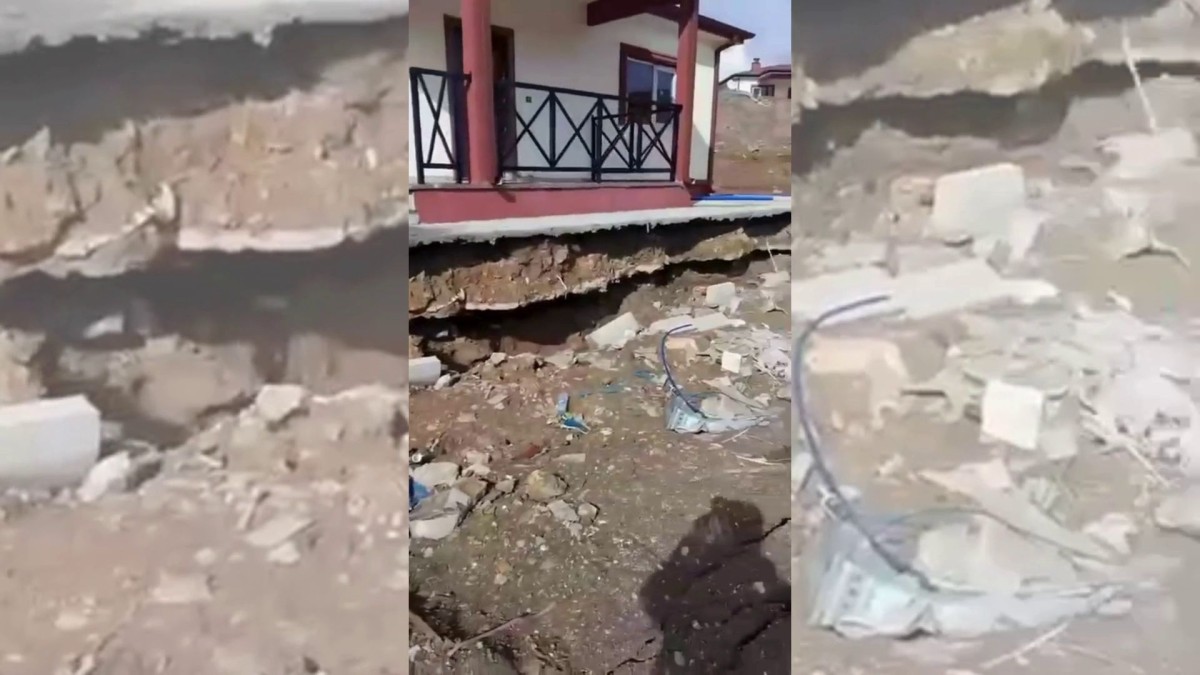 Adıyaman’da yapımı süren köy evlerindeki toprak kayması cep telefonu kamerasına yansıdı  - Videolu Haber