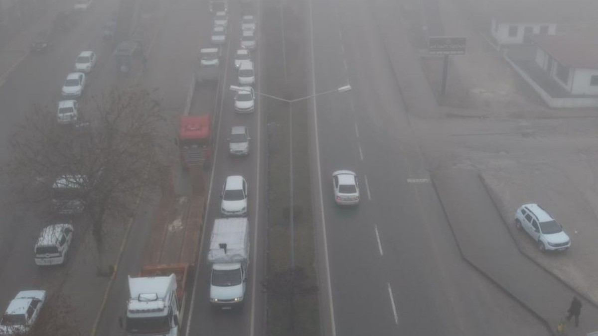 Adıyaman’da yoğun sis sürücülere zor anlar yaşattı  - Videolu Haber