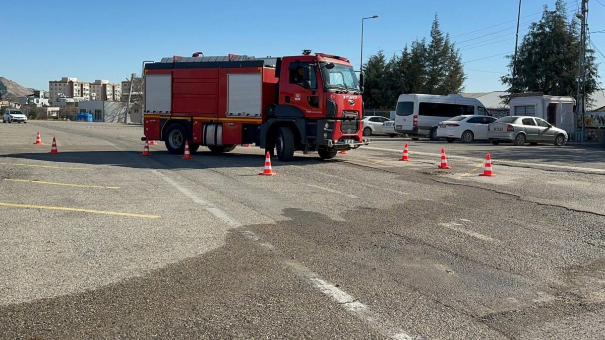 Adıyaman İtfaiyesi’ne 6 haftalık kapsamlı eğitim  - Videolu Haber