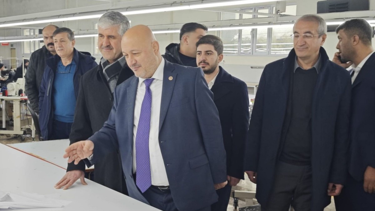 AK Parti Adıyaman Milletvekili Resul Kurt Kahta OSB’de incelemelerde bulundu