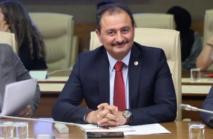 AK Parti Tokat Milletvekili Cüneyt Aldemir'den Sahada Yoğun Mesai