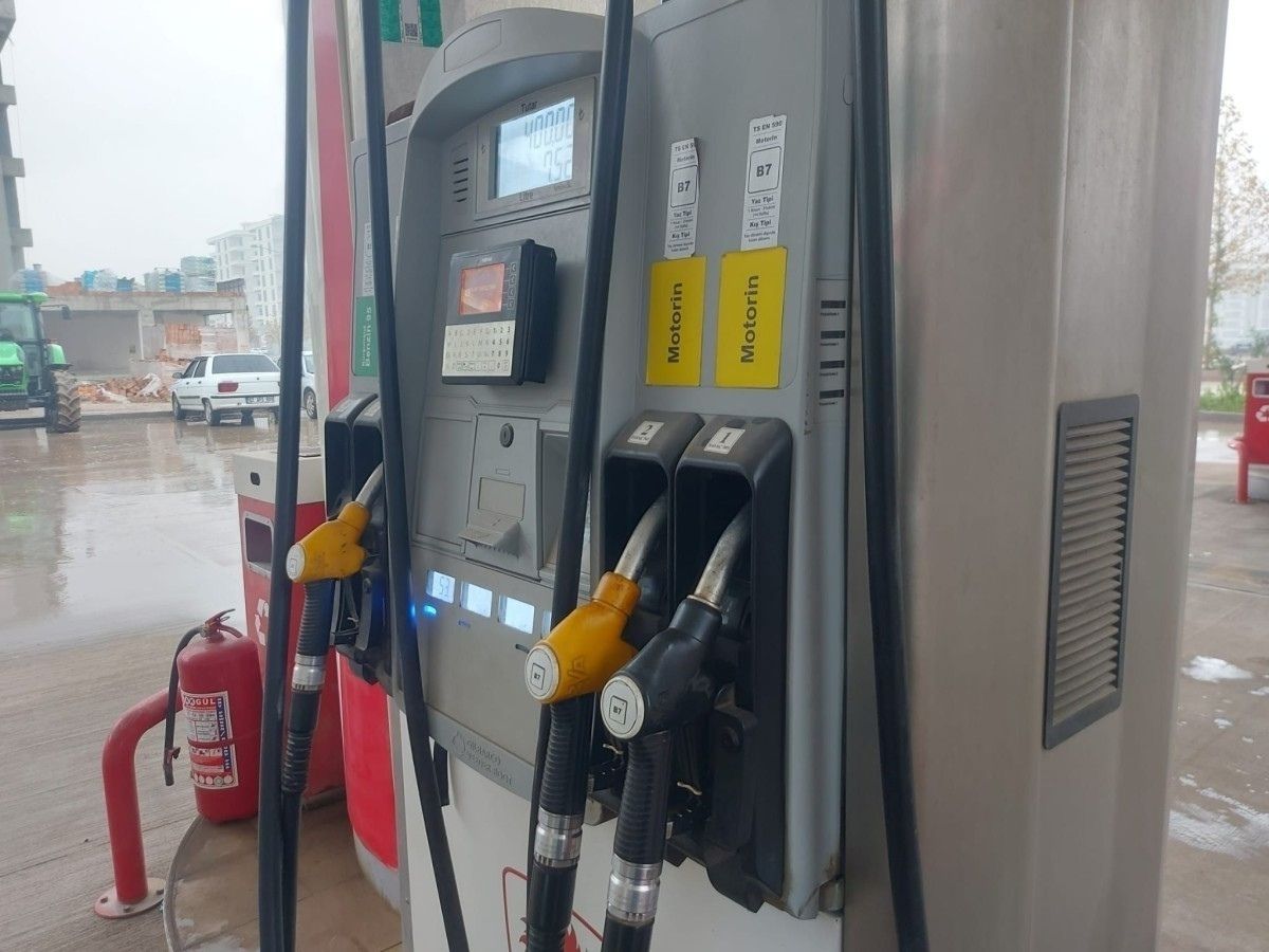 Akaryakıta bir zam daha: Motorinin litresi 60 liraya yaklaştı
