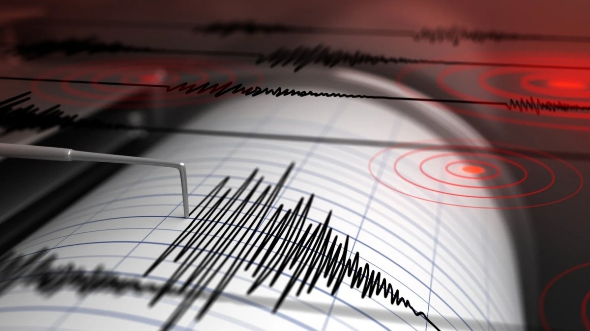 Balıkesir Sındırgı’da 4.4 büyüklüğünde deprem meydana geldi