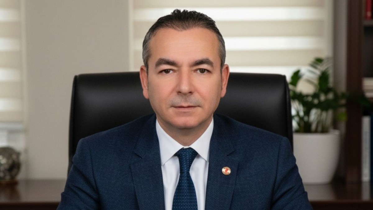 Başkan Murat Çeliker: ‘Basın özgürlüğünün güçlendiği bir yıl temenni ediyorum’