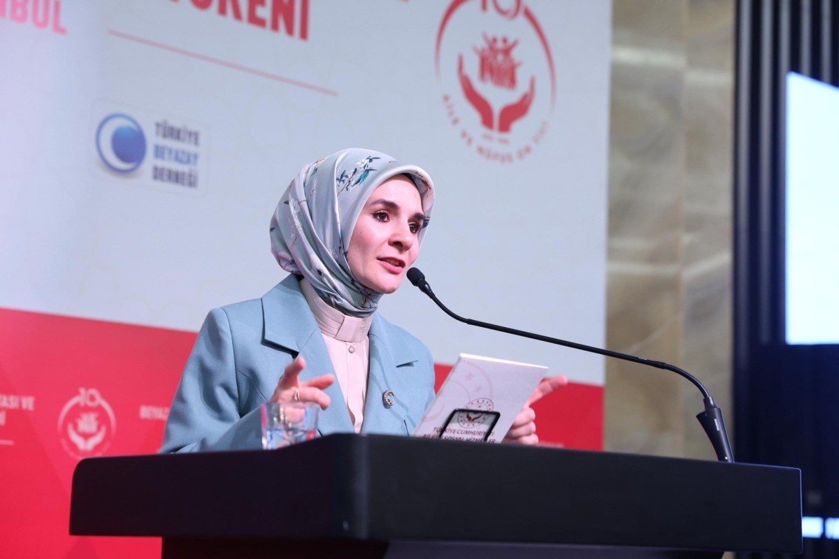 Çalışan anne ve babalar için doğum izinleri uzatılıyor