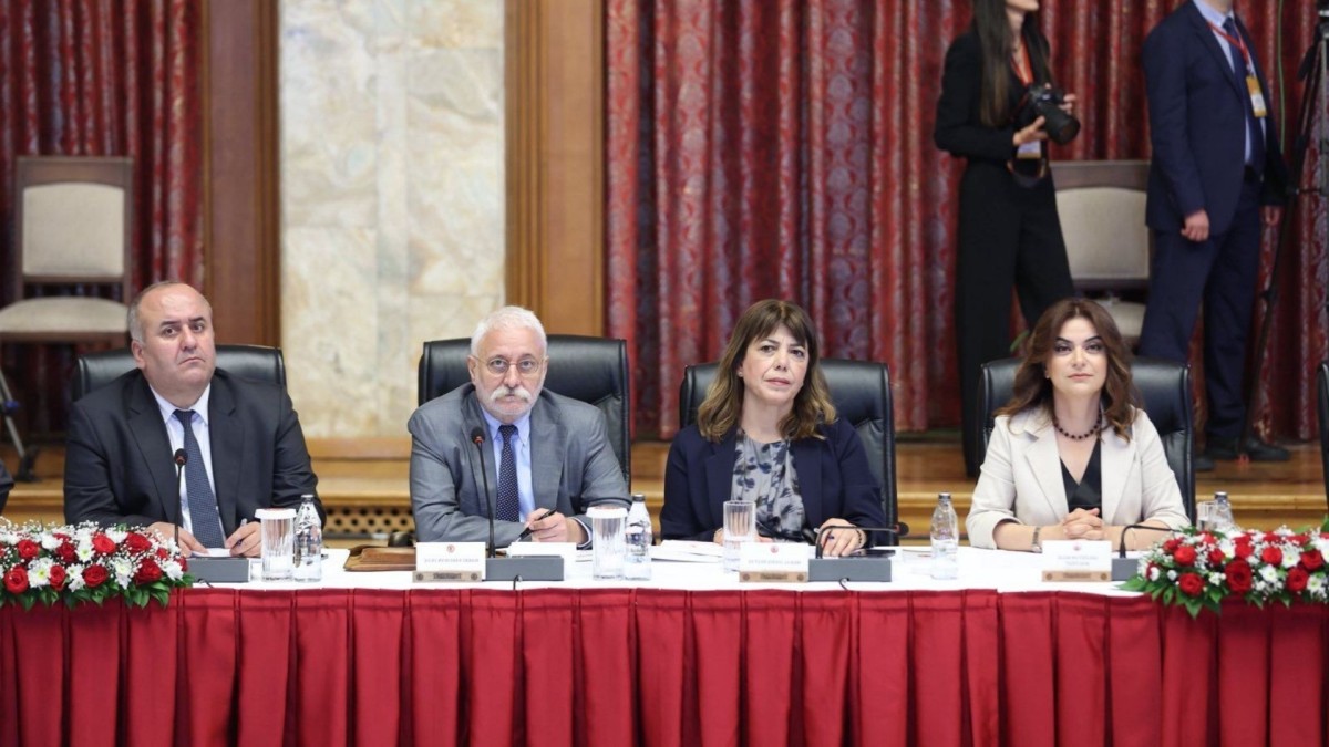 DEM Parti'den İmralı tutanakları çağrısı: ‘Özet değil, tam metin paylaşılsın’