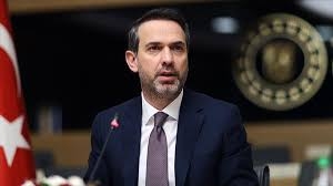 Enerji Bakanı Alparslan Bayraktar'dan elektriğe zam açıklaması