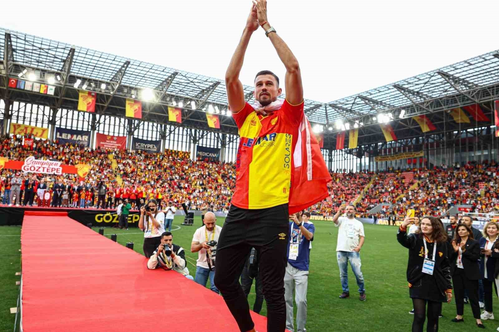 Göztepe, Mateusz Lis transferi için Lech Poznan ile anlaştı
