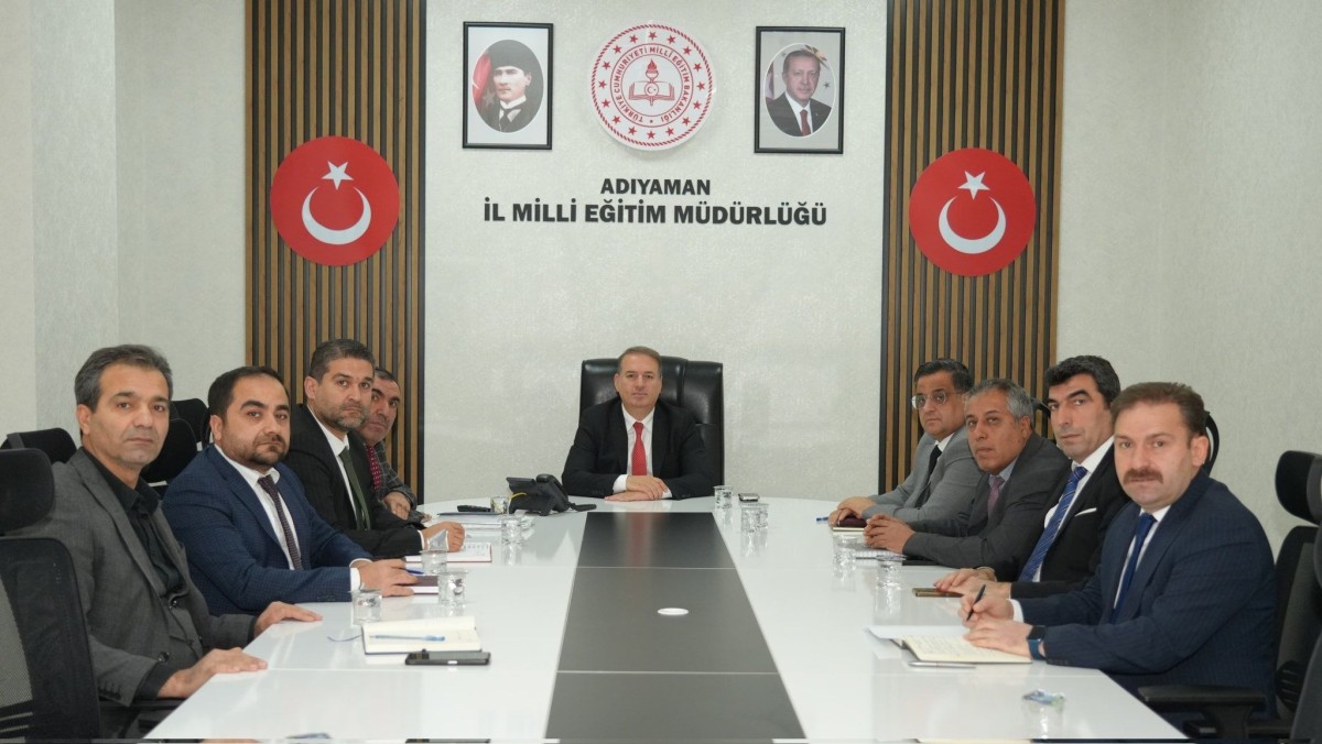 İl Millî Eğitim Müdürlüğünde haftalık değerlendirme toplantısı düzenlendi