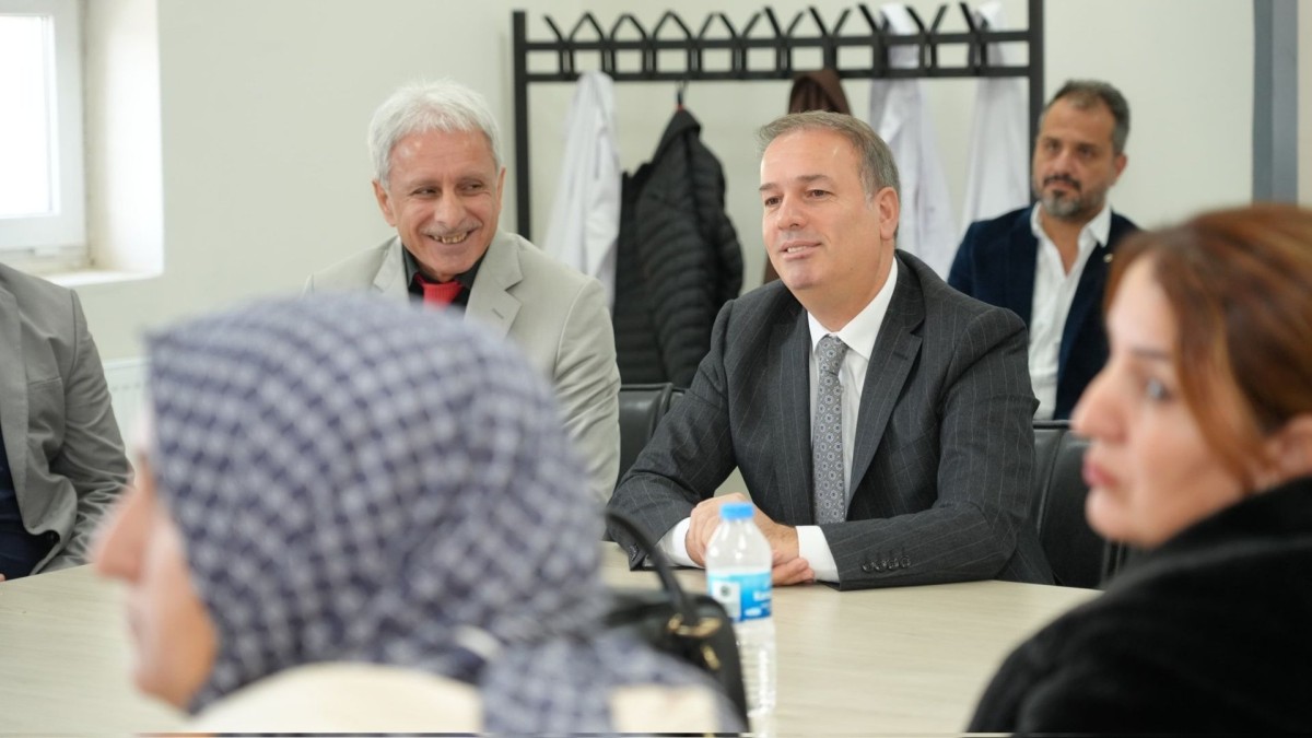 İl Milli Eğitim Müdürü Tosun, Adıyaman Lisesi’ni ziyaret etti