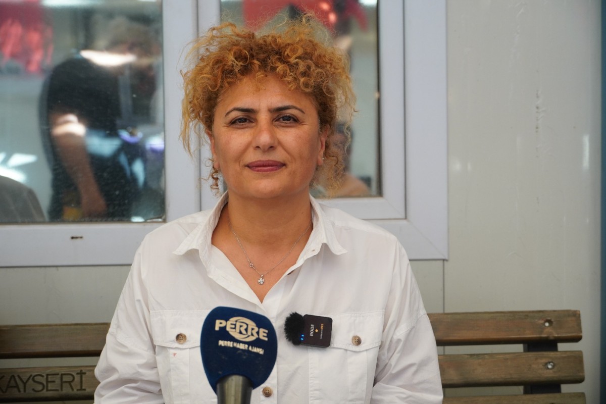KESK Eş Genel Başkanı Ayfer Koçak Perre Haber Ajansı’na konuştu: 'Adıyaman’da acılar dinmedi, kamu yatırımları bilinçli biçimde daraltılıyor'  - Videolu Haber