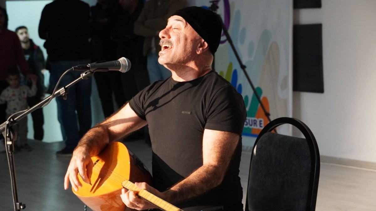 KESK’in 30’uncu Yılı Adıyaman’da Dayanışma Gecesiyle Kutlandı: Hozan Beşir Sahne Aldı  - Videolu Haber