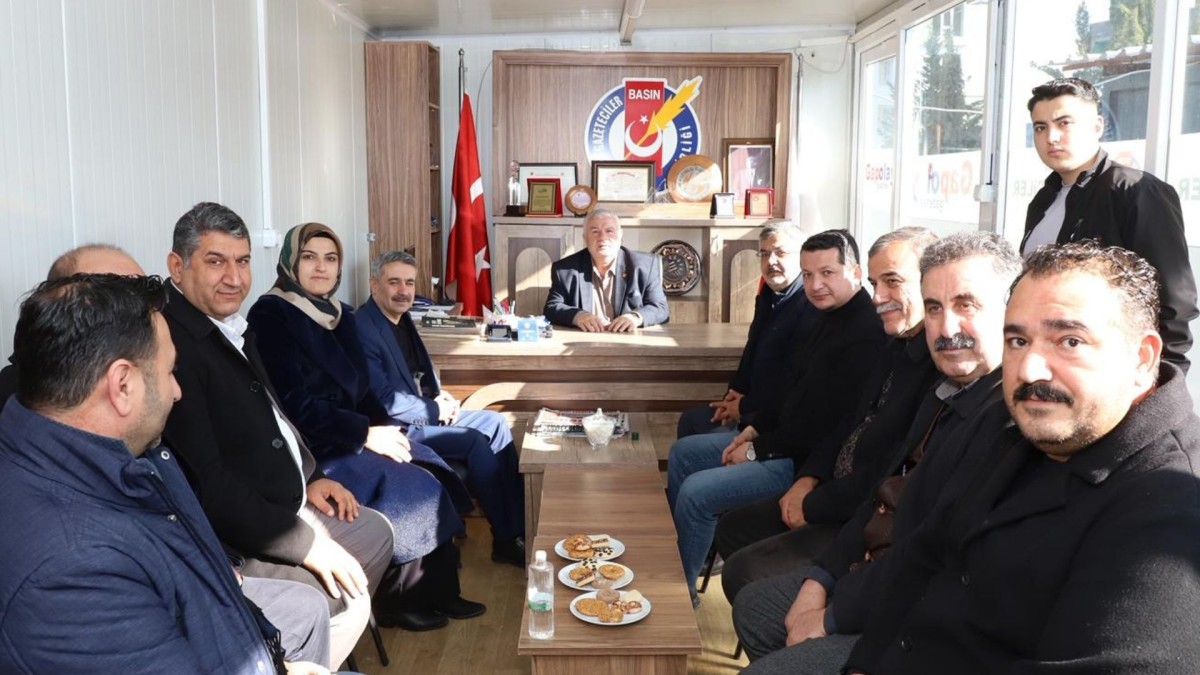 Kıymaz’dan Alkayış’a gazeteciler için ‘yeşil pasaport’ talebi  - Videolu Haber