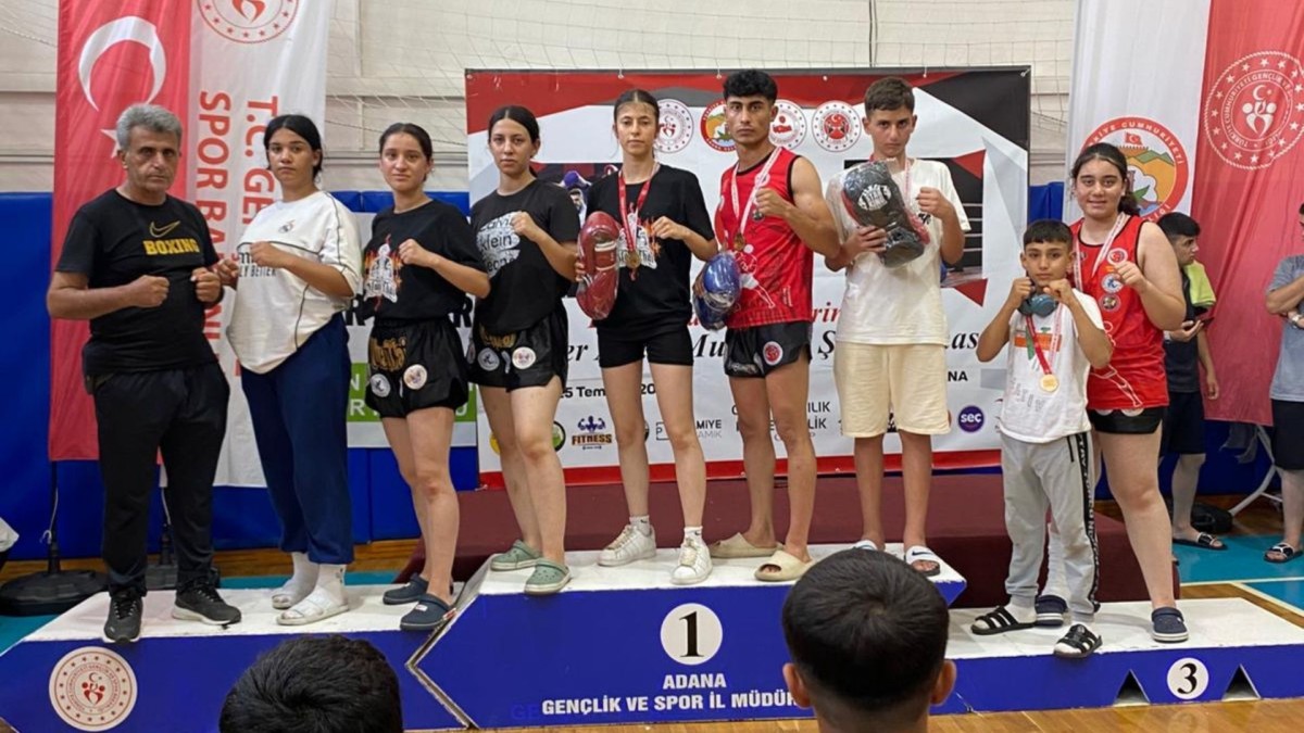 Muaythai Şampiyonasında Besnili sporculardan 3 altın, 3 gümüş, 1 bronz madalya