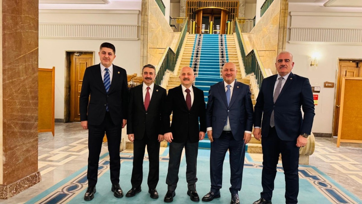Vali Osman Varol Ankara'da Adıyaman Milletvekilleri ile bir araya geldi